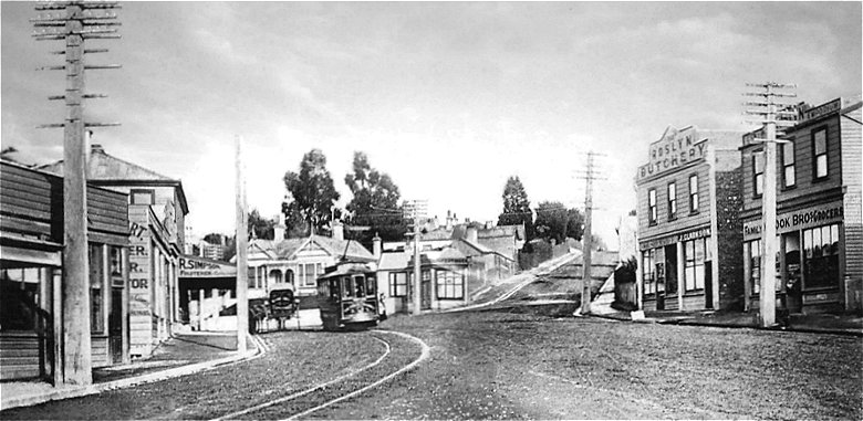 Maori Hill electric tram on City Road corner