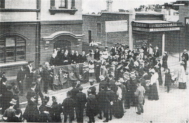 Roslyn Post Office opening